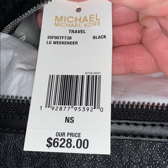 Michael Kors Travel Bag - Weekender Black - Picture 7 of 8